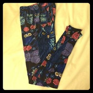 Owl print leggings